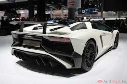 aventador lamborghini roadster superveloce lp750 sv much magnificent looks drool needs said than