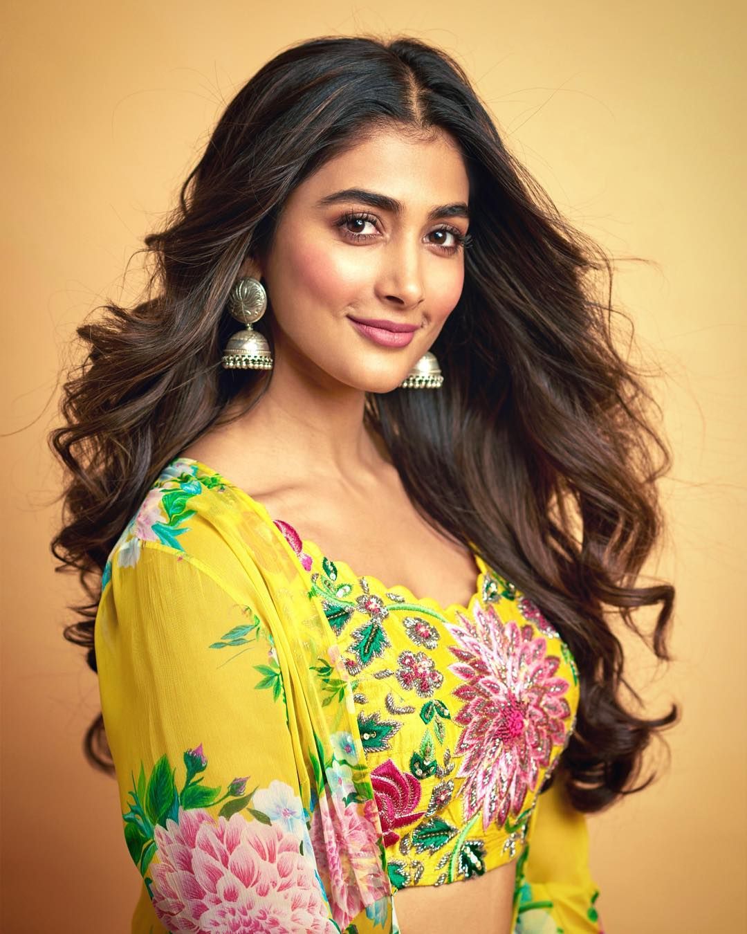 1080px x 1350px - 130+ Pooja Hegde HD Pics, Latest Photoshoot and Images Gallery ...