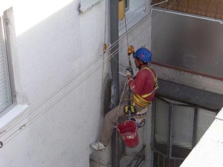 Bajantes de aguas fluviales atascadas o atrancadas - Canalones nave