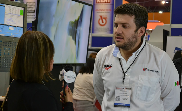 Mariano Conde, Business Intelligence de Grupo Hitec, empresa proveedora de maquinaria, habla de que esta empresa trasnacional no vende una maquina por venderla, sino que ofrece un servicio global integrado; todo el seguimiento postventa que el cliente necesita. (Foto: VI)