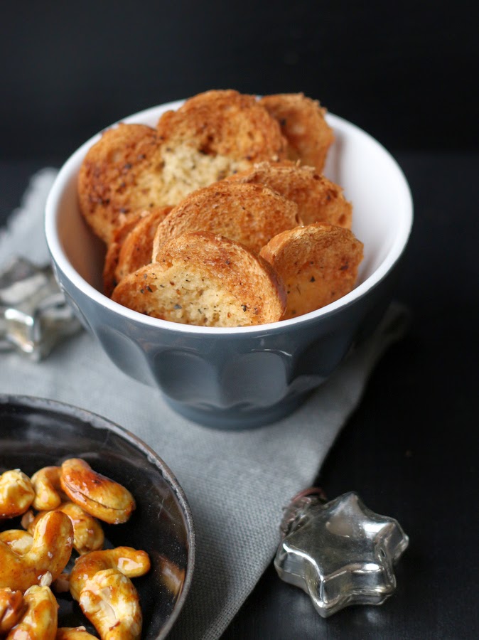 Hessenmädel: Let&amp;#39;s crunch! Knusprige Brotchips &amp; Crunchy Curry Caramel ...