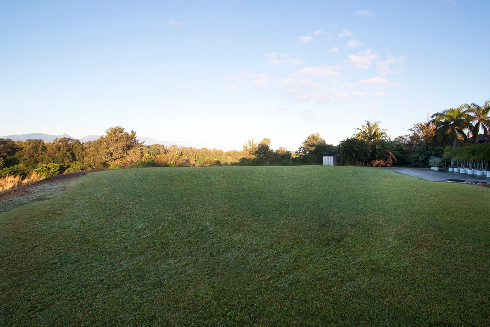 Opportunities to live on the magical island of Maui Two Maui Acres