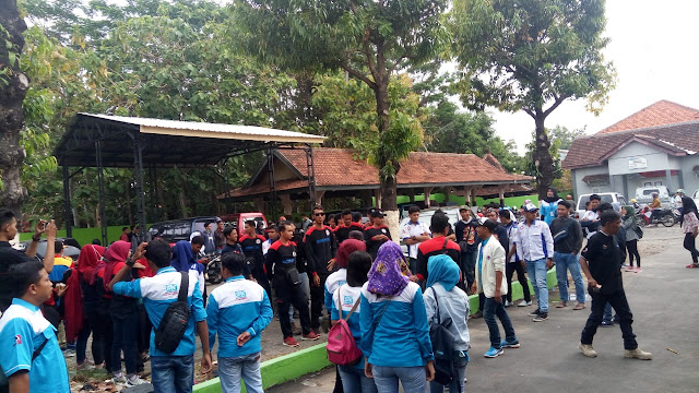 WhatsApp%2BImage%2B2018 10 29%2Bat%2B23.24.43