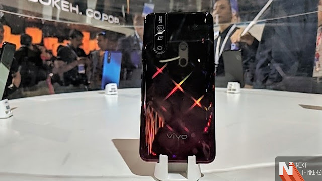 Vivo V15 Pro Launched With The World's First 32MP Pop-up Front Camera.