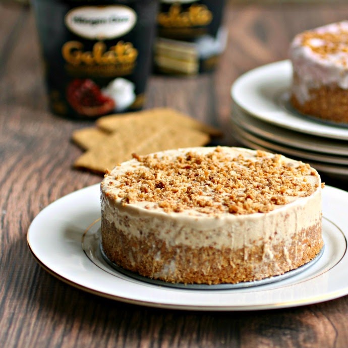 Mystery Lovers Kitchen Banana Carrot Cake Recipe Book