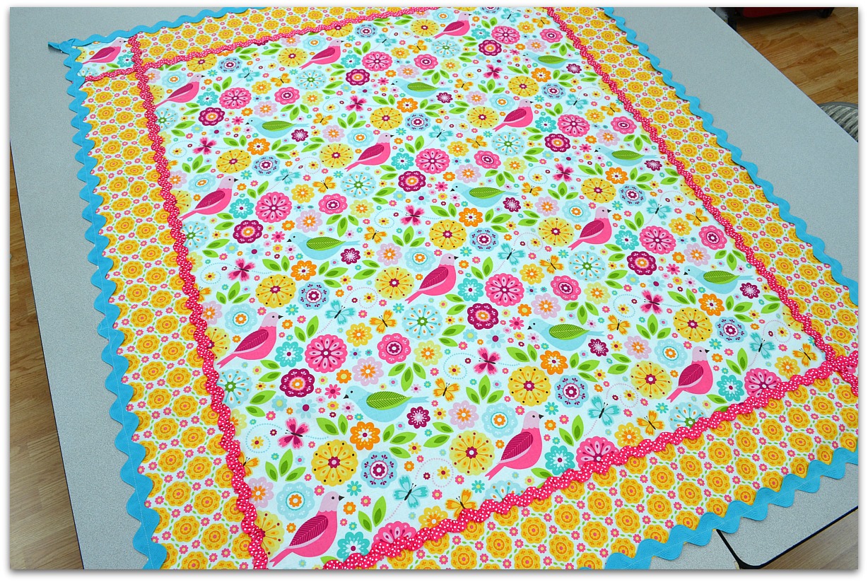 .Quiltscapes. Fancy Finishes RicRac!