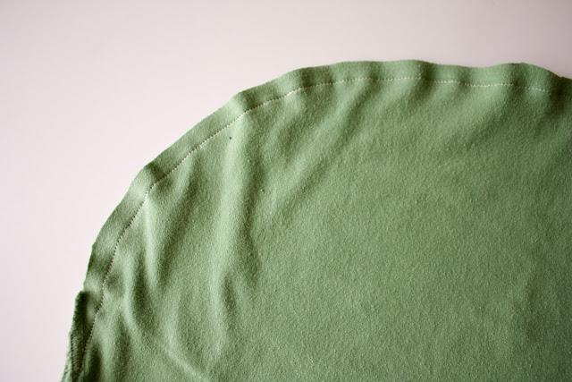 Easy Knit produce bag // www.deliacreates.com