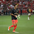BUFFON KEMBALI RASAKAN AROMA ANGKAT PIALA