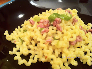 fusilli lunghi al ragù bianco di friggitelli e salsiccia