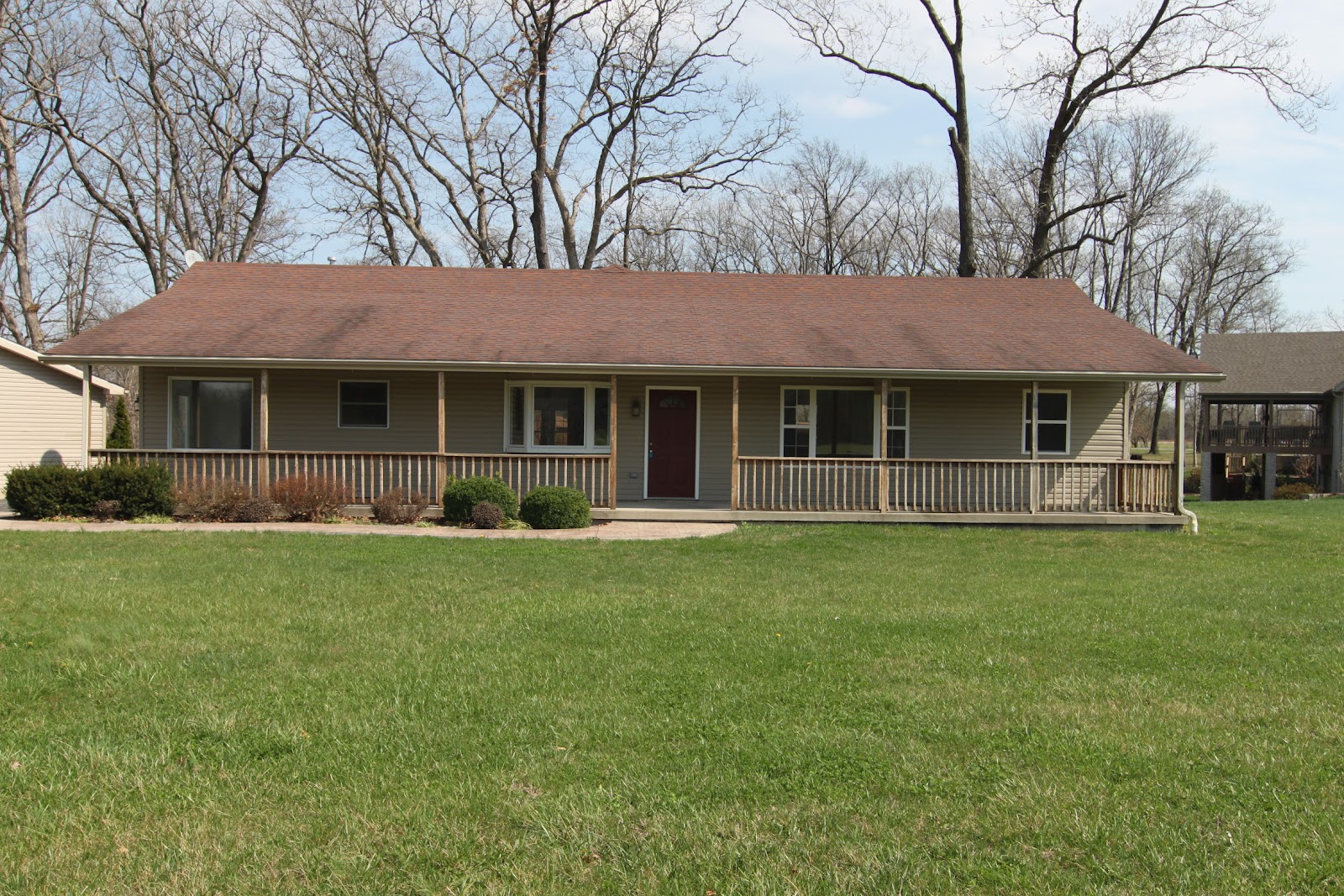 Tour Central Illinois Lake Homes