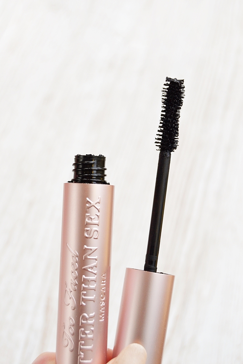 The Mascara Blink Technique You Need To Try Makeup Savvy makeup and