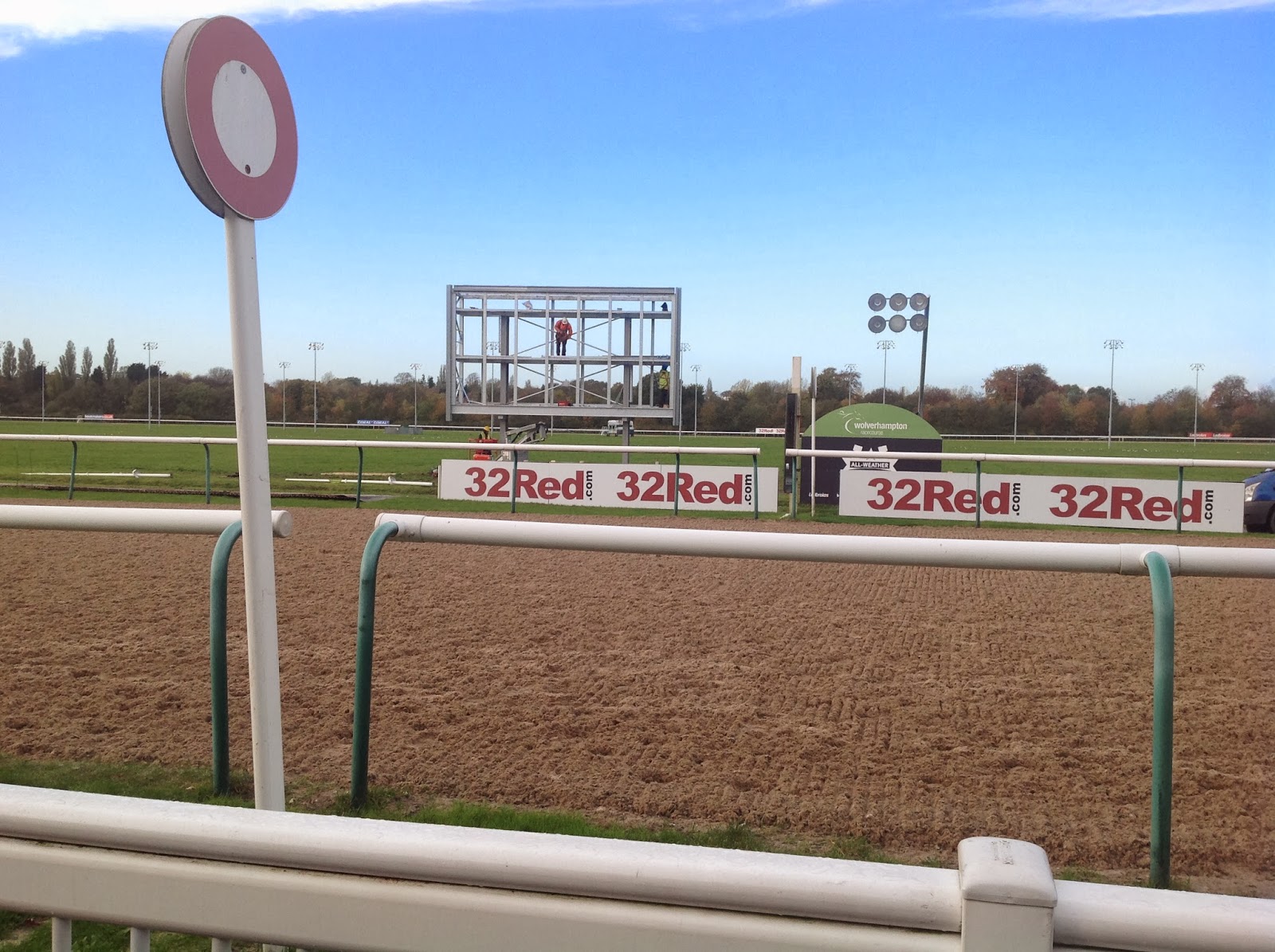 Wolverhampton Racecourse: November 2013