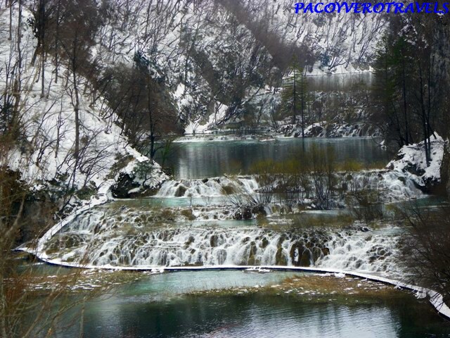 Visita a los Lagos de Plitvice en Croacia congelados