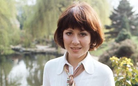 Elisabeth Sladen (1946?011) nudes (45 gallery), photos Sideboobs, iCloud, braless 2017
