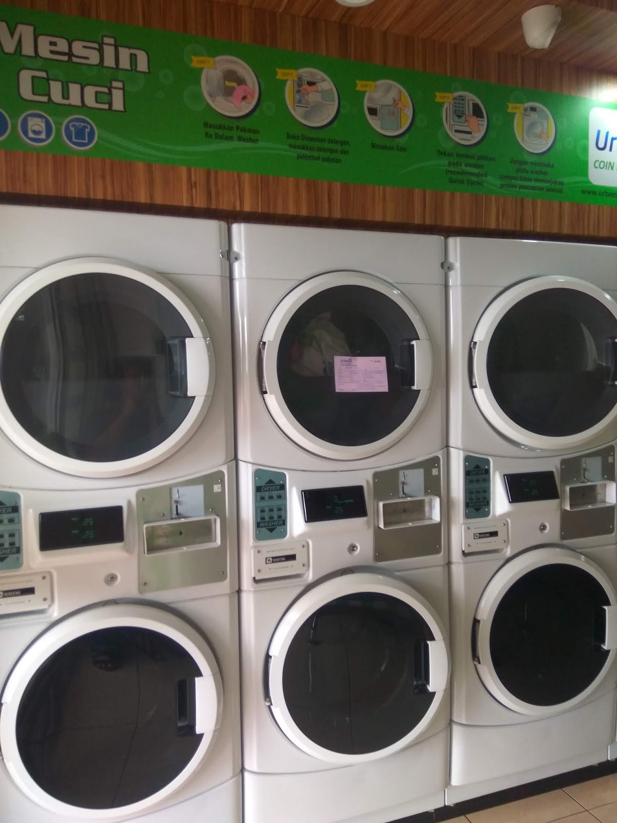 COBA LAUNDRY COIN DI URBAN COIN LAUNDRY BINTARO