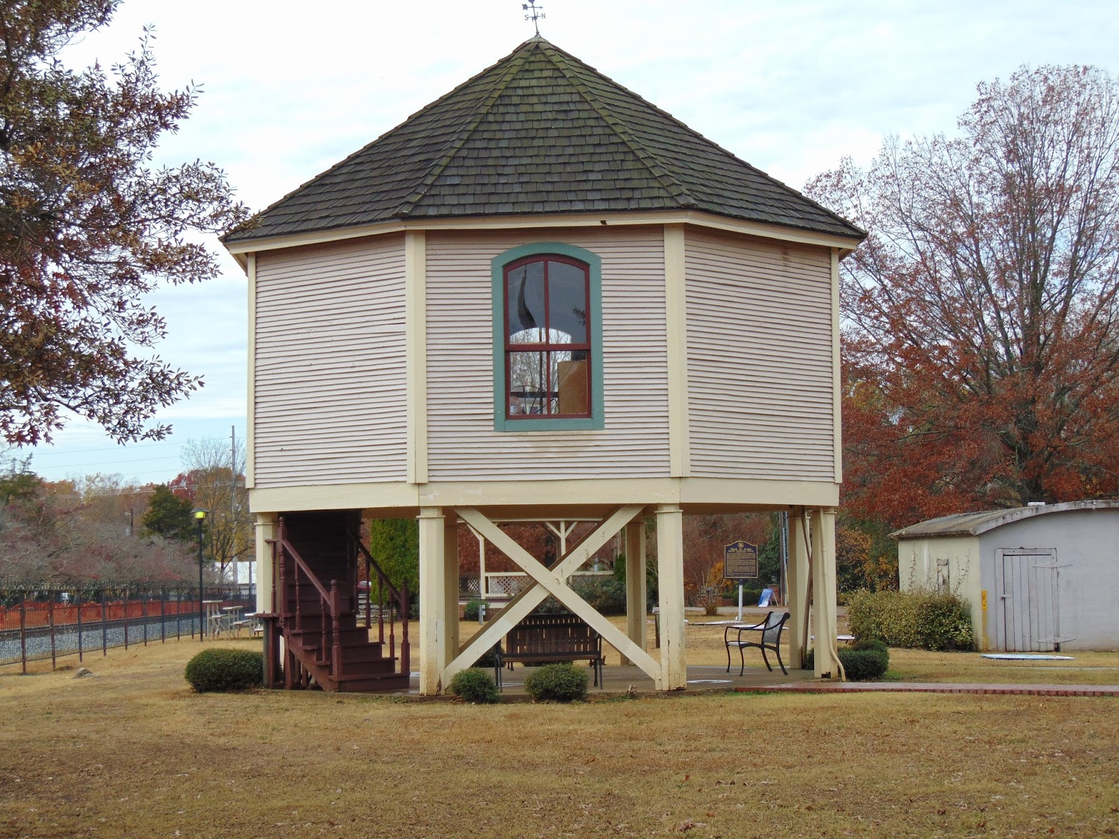 Travelin' Geezers (TM) Historic Madison, Alabama