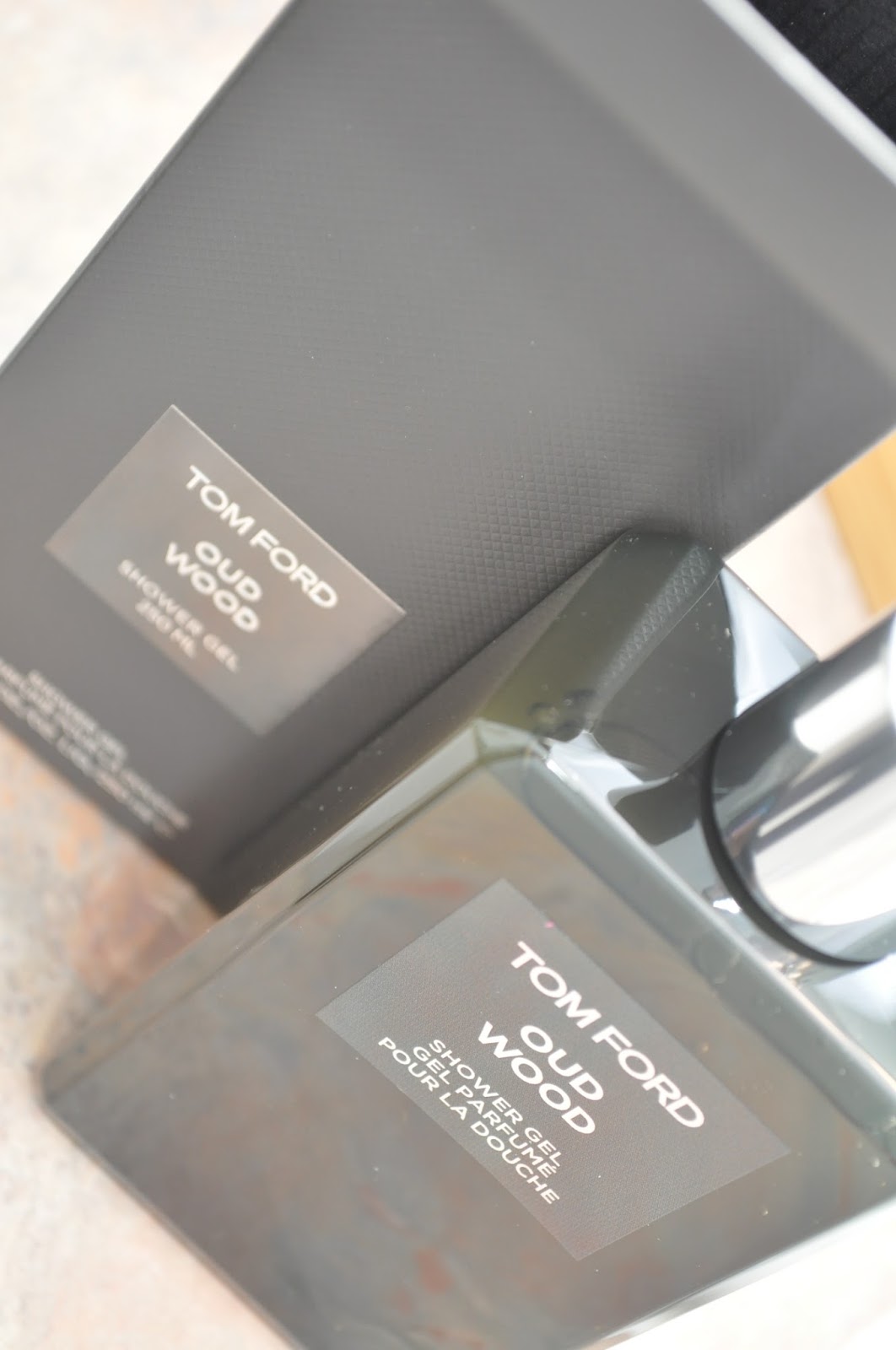  Naturally Beautiful Tom Ford Oud Wood Shower Gel Review