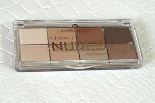 Essence Cosmetics Winter Nude Glam, Essence makeup, Nude Eye shadow Palette, All about nude eye shadow palette, Essence Camouflage concealer duo, Sheer and shine lipstick, lipstick, makeup review, lip swatch, nude lips, beauty, beauty blog, Essence makeup haul, winter makeup look, top beauty blog, Buy makeup online