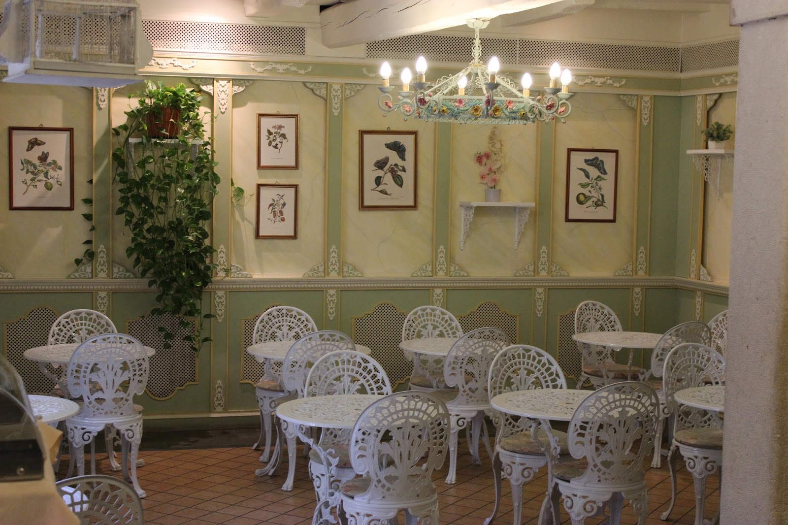 Je ne regrette rien.: März 2014