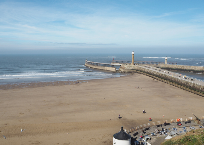 Travel Guide to Whitby beach view