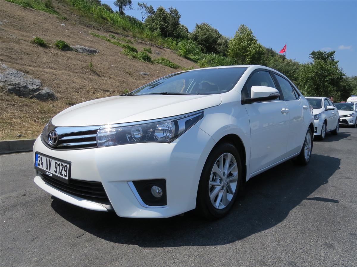 Agamemnon: Toyota Corolla 1.4 D-4D Active MultiMode