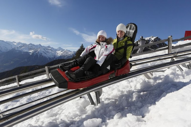 Alpinbob fahren im Skigebiet Meran 2000 in Südtirol...