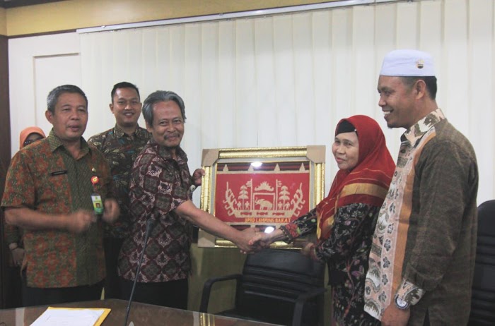DPRD Lambar Upayakan Peningkatan Pembangunan Melalaui Studi Banding.