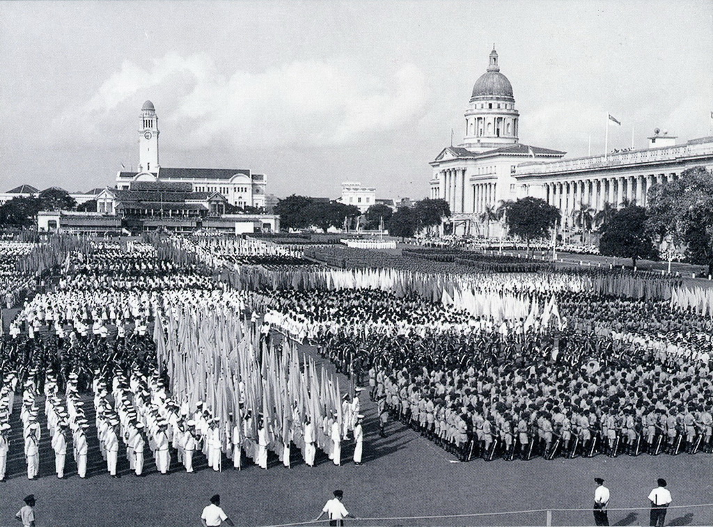 Парад проект. Парад 1966. Парад невинных. 1960 Парад. Независимость Сингапура в 1965 году.