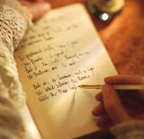 Menulislah! Selama kamu tidak menulis, kamu akan hilang dalam arus pusara sejarah