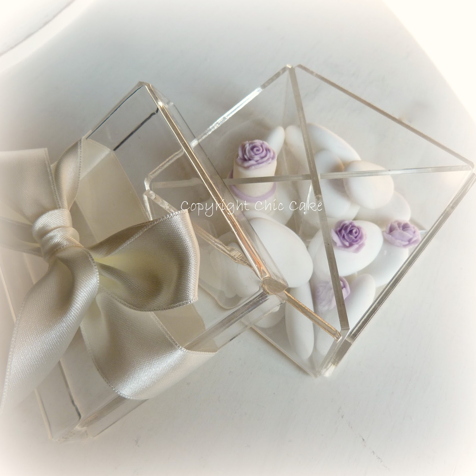 Chic Cake Bomboniera confezioni confetti per matrimonio, battesimo ecc jpg (1600x1600)