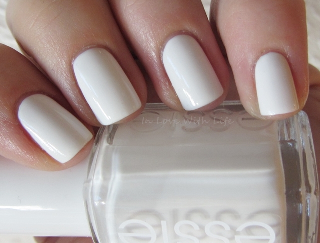 In Love With Life Essie Blanc