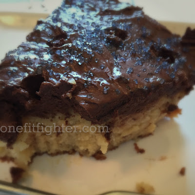 21 day fix cake, healthy cake, clean eating cake, healthy homemade cake, hammer and chisel 