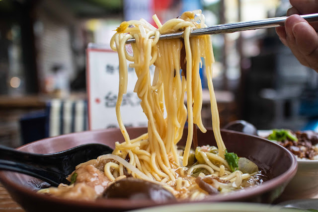 阿浚師古早味魯麵|赤崁樓對面,在地人才知道的魯麵老店 阿浚師古早味魯麵|赤崁樓對面,在地人才知道的魯麵老店