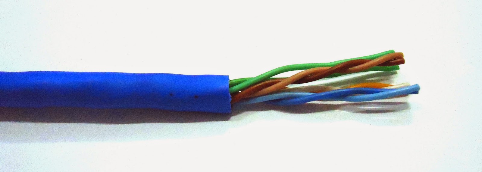 Cabos UTP Componentes De Redes Cabos UTP Componentes De Redes