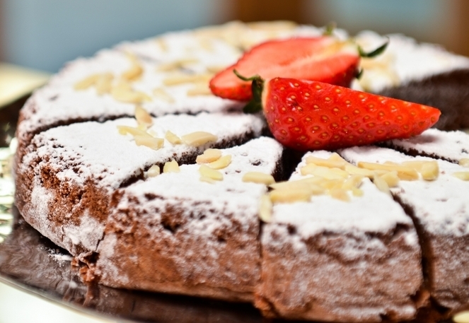 torta alle fragole con frumina/strawberry cake with wheat starch