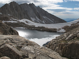 Der schneebedeckte White Bear Pass