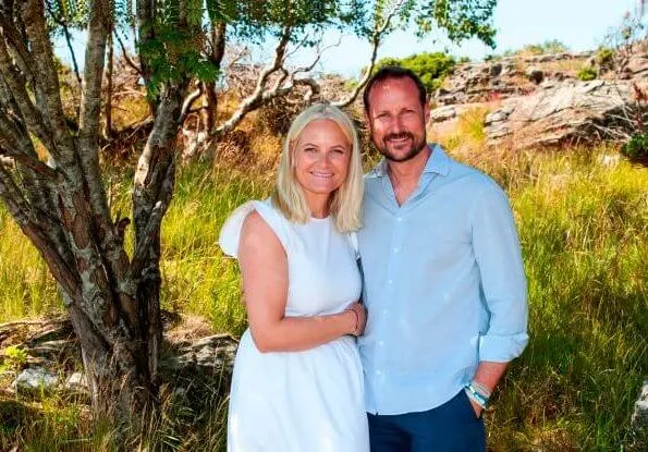 Crown Princess Mette-Marit, Princess Ingrid Alexandra and Prince Sverre Magnus attended the 2019 summer photo session