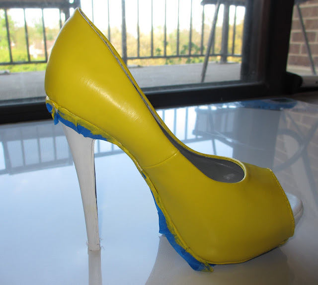 Whispering Style DIY Neon Pumps