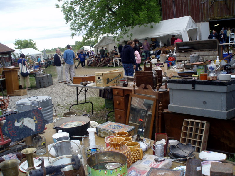 Life of a Vintage Lover Flea Market Inspiration
