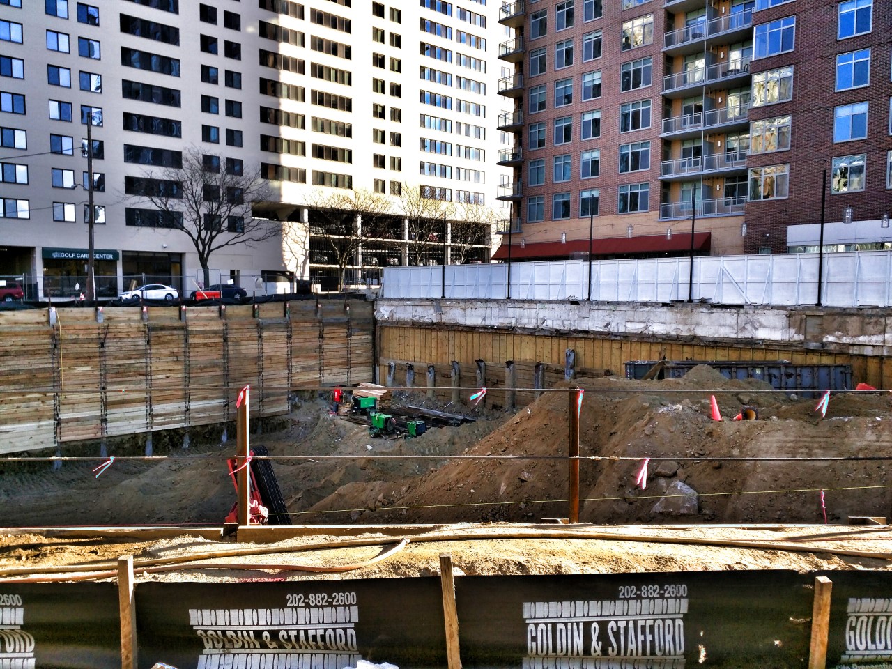 Robert Dyer Bethesda Row Hydraulic hammer arrives at The Rugby