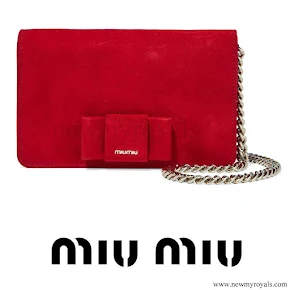 Kate Middleton style MIU MIU Bow-embellished suede shoulder bag