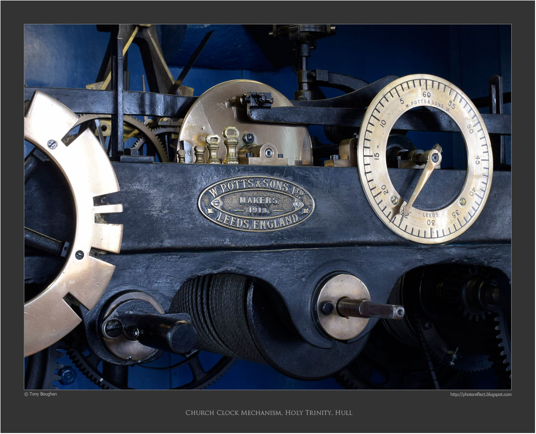 PhotoReflect Church clock mechanisms
