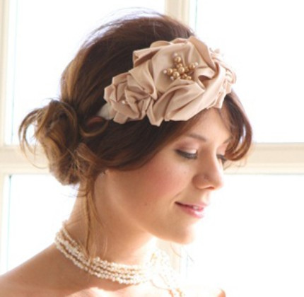 Hairstyles Images Blog: Wedding Hairstyles With Headband