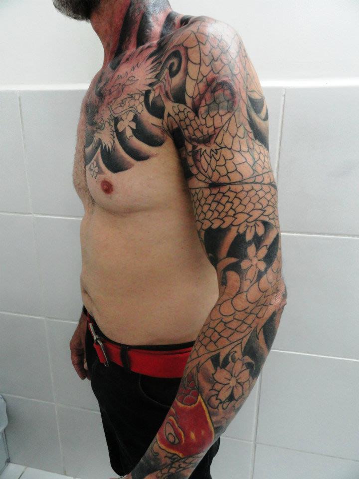 VpInfoBr: Dragão Chinês com Tribais - Hugo Tattoo