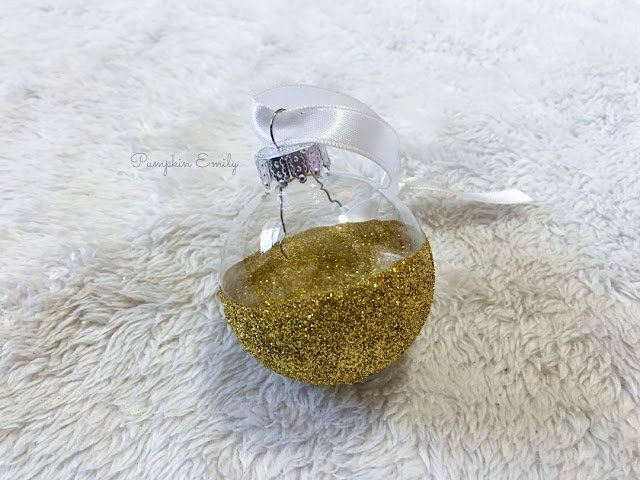 DIY Glitter Ornament