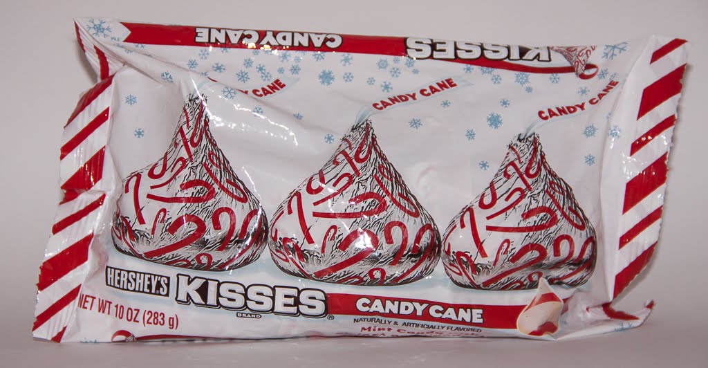 Candynstuff Hershey's Kisses Candy Cane