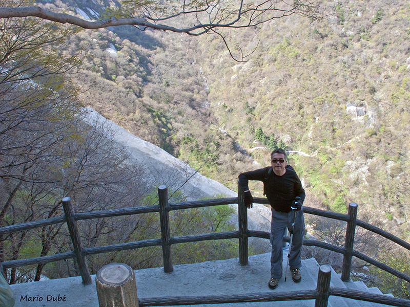 Le sentier des gorges au mont Hua (Chine)