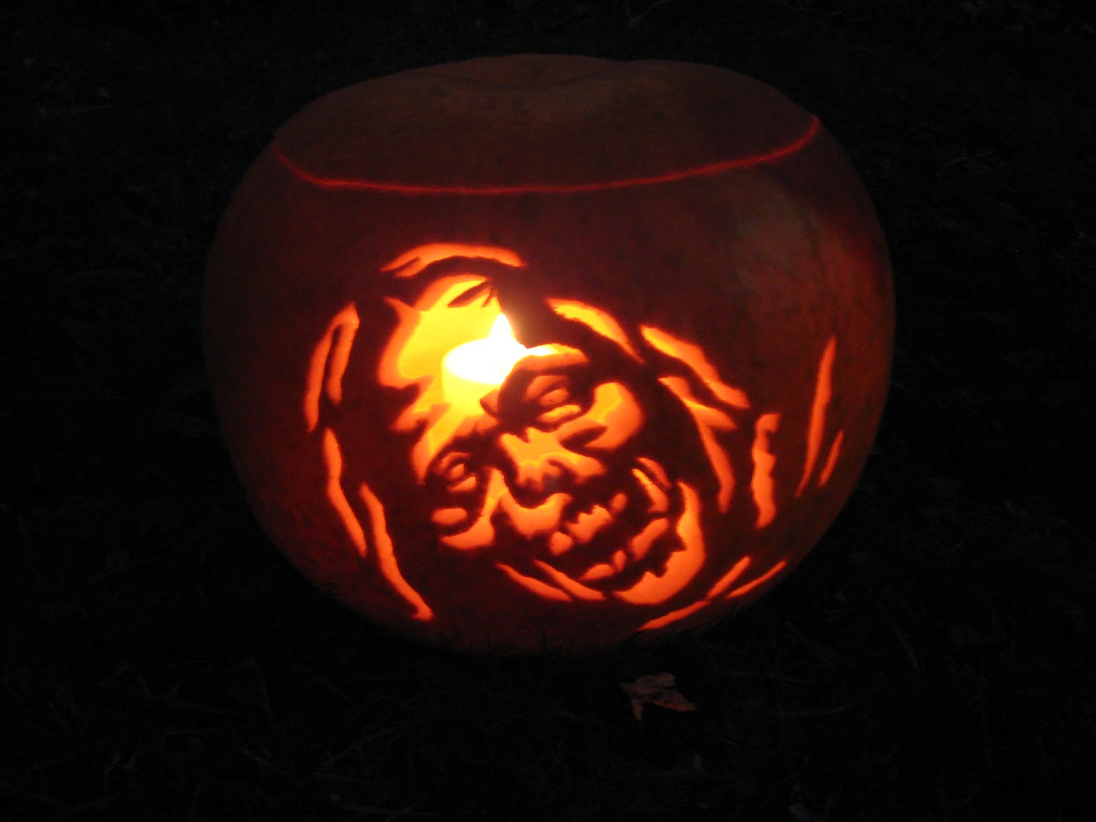 This Stop Willoughby Trick or Treat, Smell My Feet....Is That A Dead