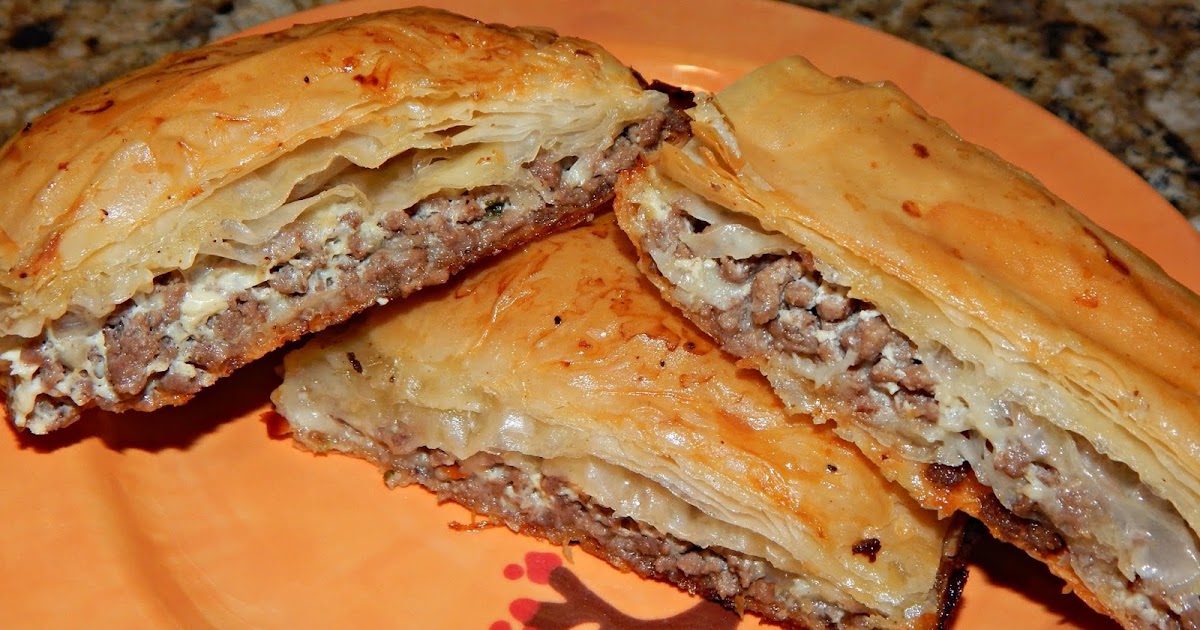 Valerie's Attempt at Pondering: Phyllo Meat Pie (Egyptian Goulash)