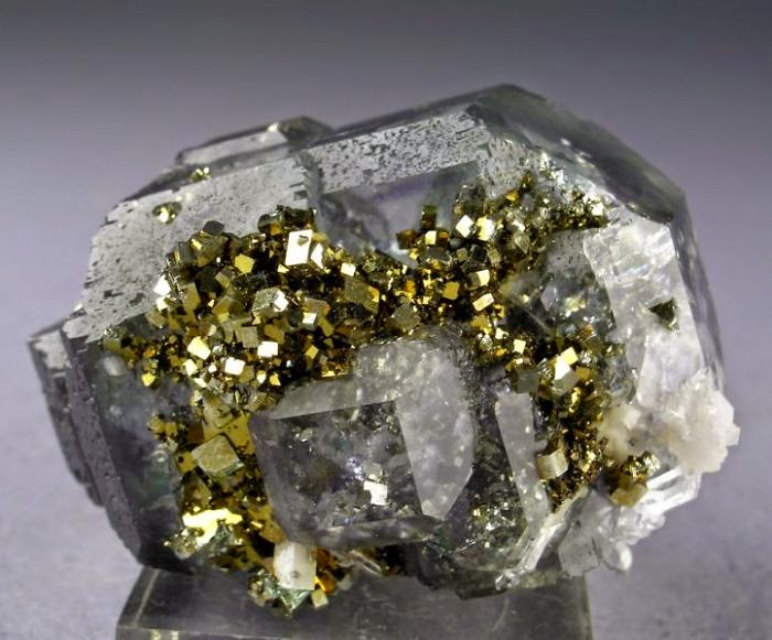 Amazing and Incredible World’s Most Beautiful Stones and Minerals